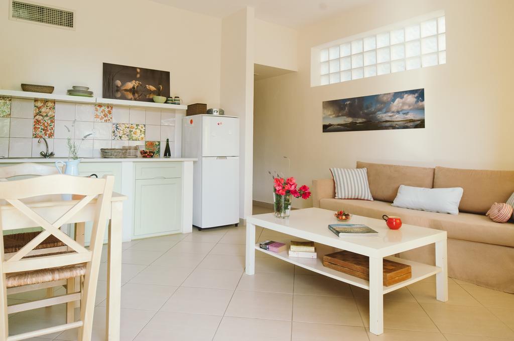 Mylos Apartments Gialova Pokój zdjęcie